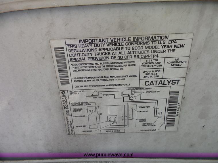 image for item K1628 2000 Dodge Ram Wagon B3500 Maxi van