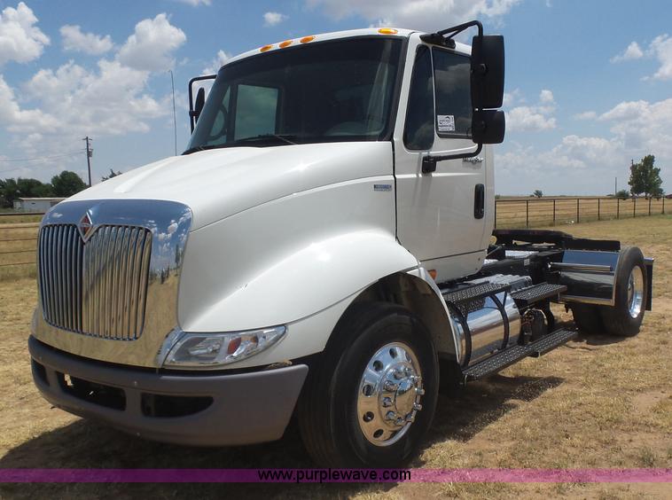 image for item K1998 2011 International TranStar 8600 truck cab and chassis