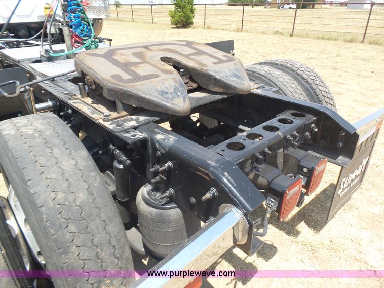 image for item K1998 2011 International TranStar 8600 truck cab and chassis