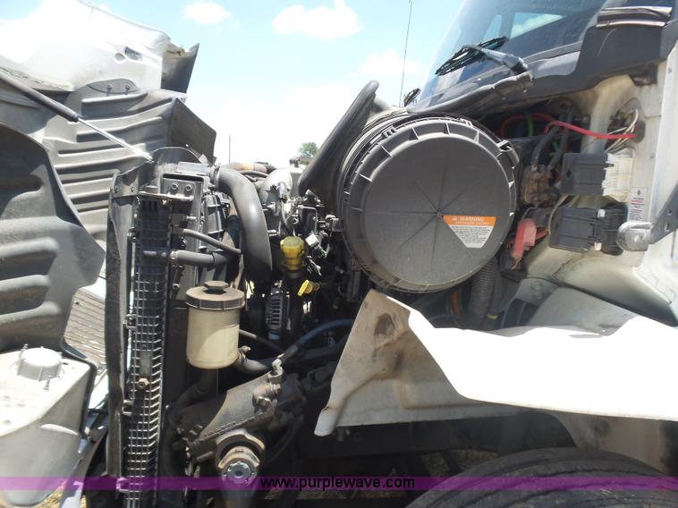 image for item K1998 2011 International TranStar 8600 truck cab and chassis