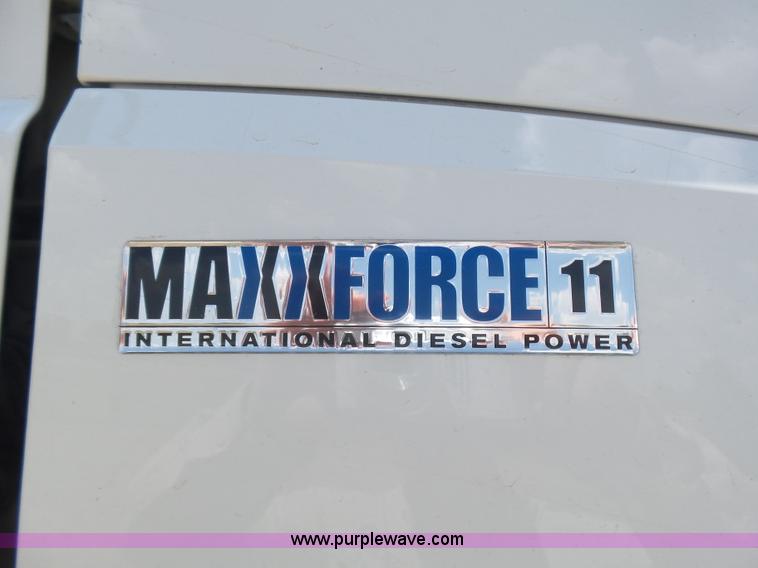 image for item K1998 2011 International TranStar 8600 truck cab and chassis