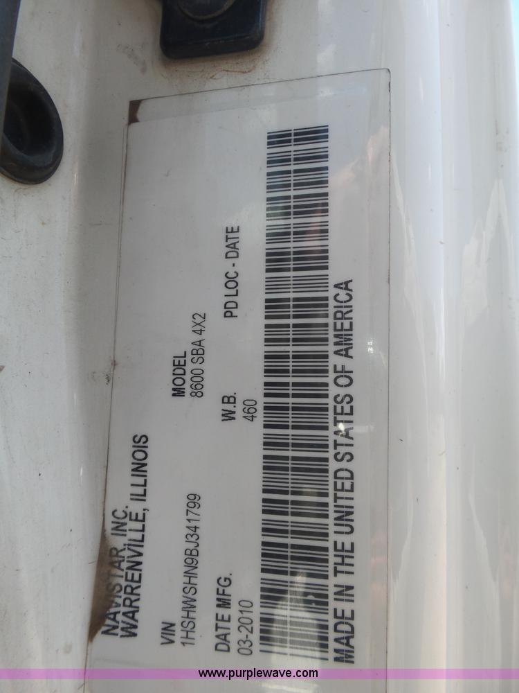 image for item K1998 2011 International TranStar 8600 truck cab and chassis