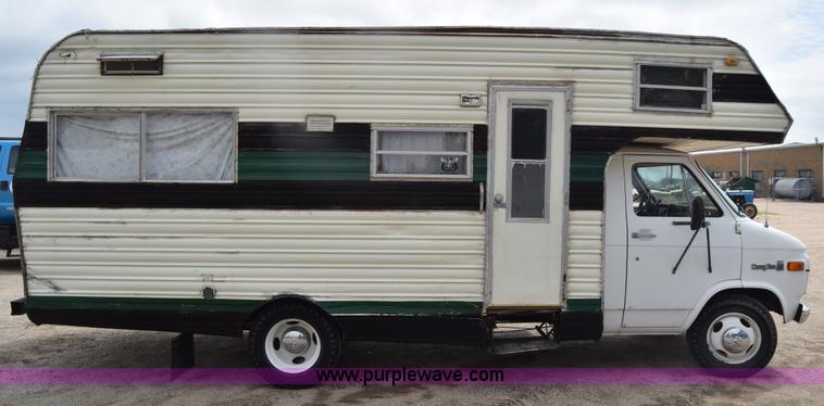 image for item K2856 1977 Chevrolet 3500 RV