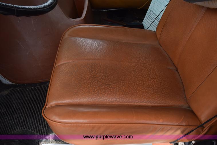 image for item K2856 1977 Chevrolet 3500 RV