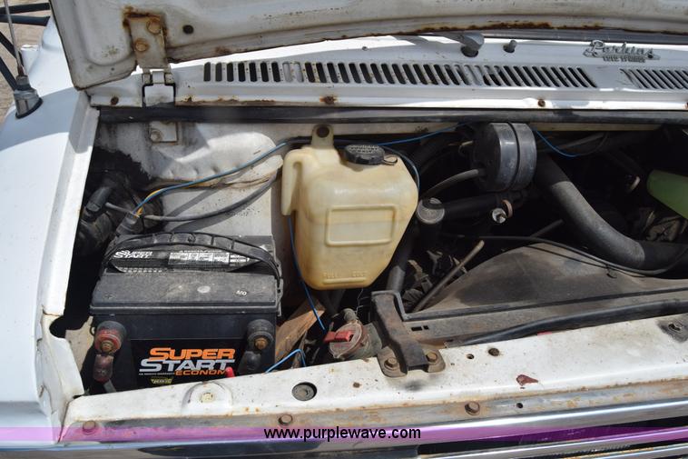 image for item K2856 1977 Chevrolet 3500 RV