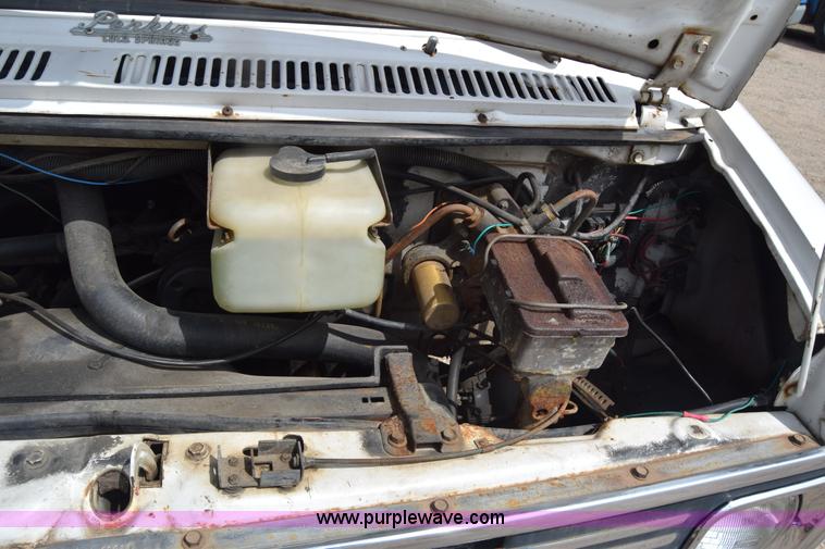 image for item K2856 1977 Chevrolet 3500 RV