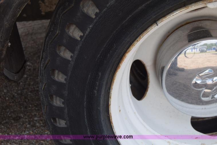 image for item K2856 1977 Chevrolet 3500 RV