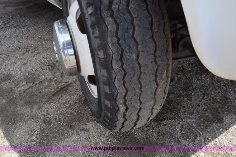 image for item K2856 1977 Chevrolet 3500 RV