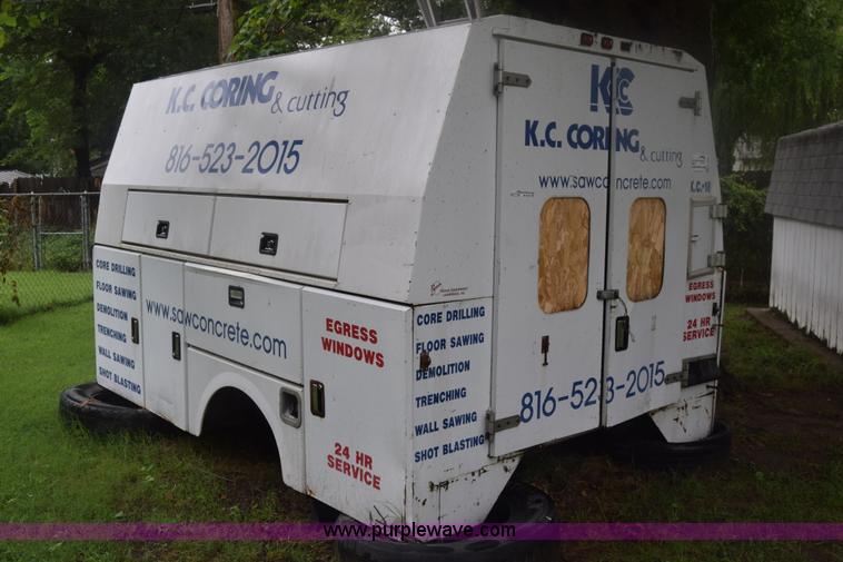image for item K2863 Utility bed