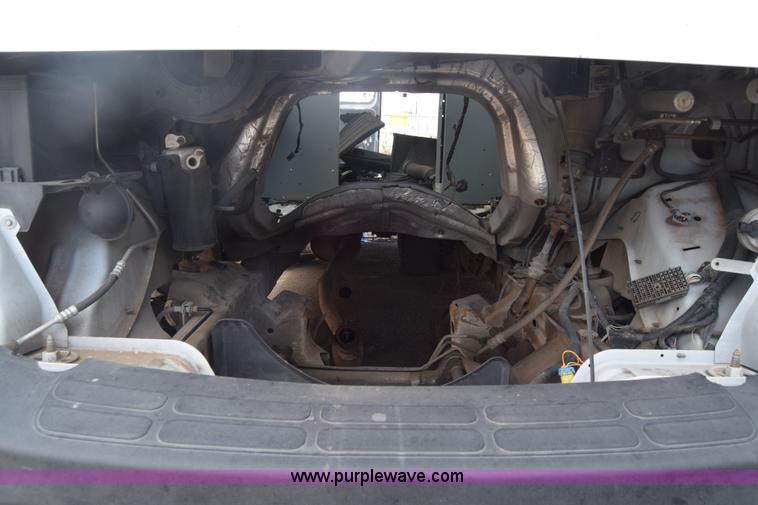 image for item K2878 2007 GMC Savanna G1500 van