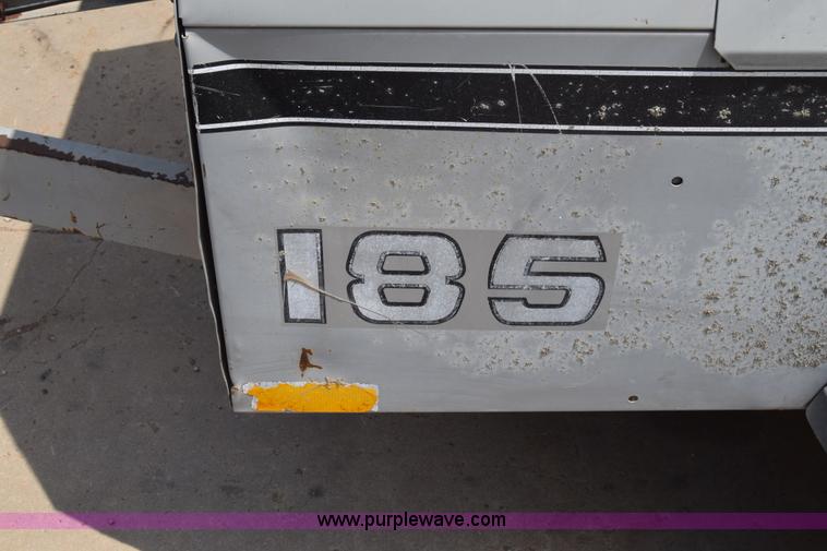 image for item K2926 1995 Leroi Q185DJF air compressor