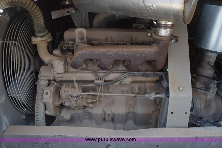 image for item K2926 1995 Leroi Q185DJF air compressor