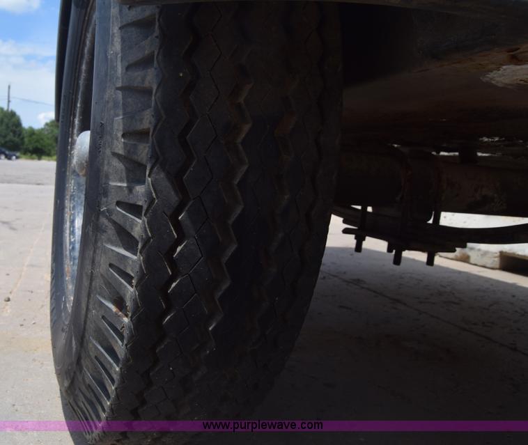 image for item K2926 1995 Leroi Q185DJF air compressor