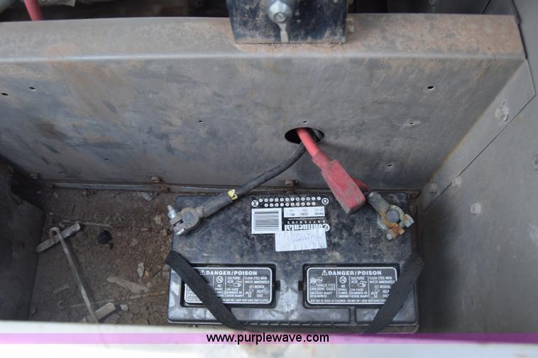 image for item K2927 1995 Leroi Q185DJE air compressor