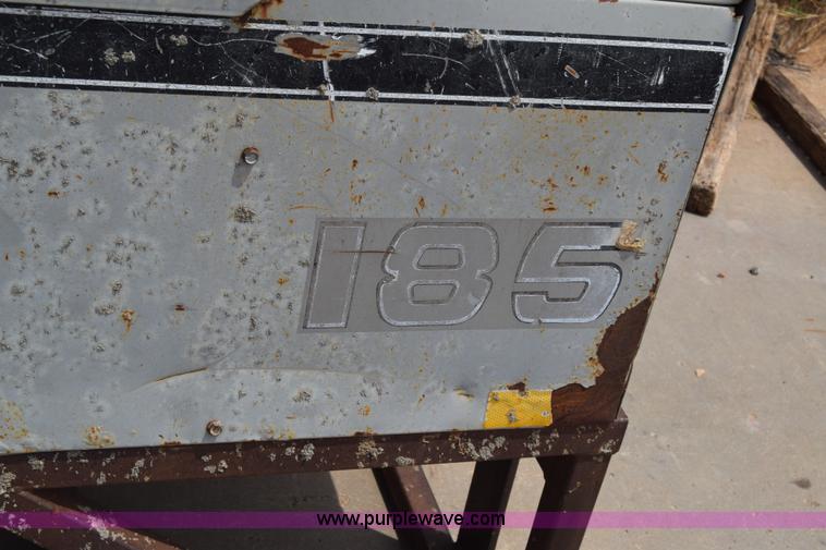 image for item K2927 1995 Leroi Q185DJE air compressor