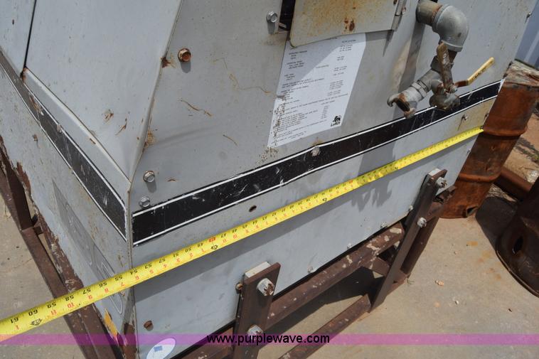 image for item K2927 1995 Leroi Q185DJE air compressor