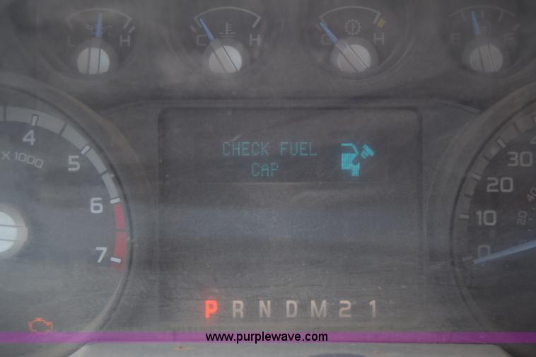 image for item K2928 2011 Ford F250 Super Duty Crew Cab pickup truck