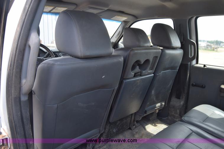 image for item K2929 2011 Ford F250 Super Duty Crew Cab pickup truck