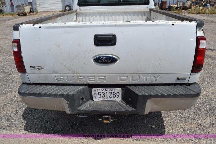 image for item K2929 2011 Ford F250 Super Duty Crew Cab pickup truck