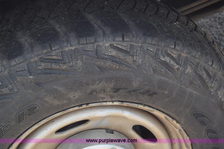 image for item K2929 2011 Ford F250 Super Duty Crew Cab pickup truck