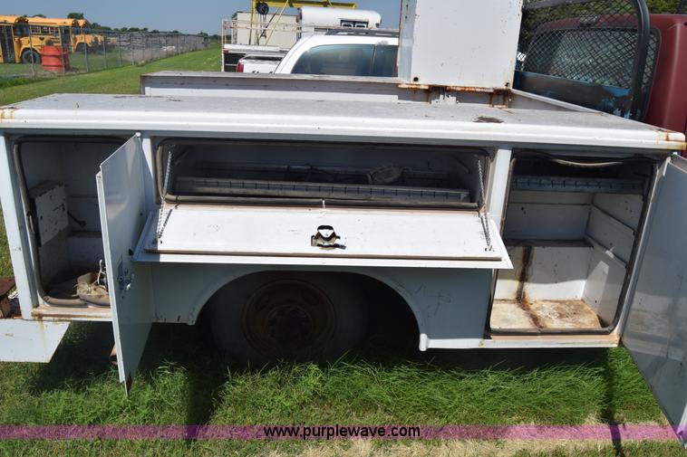 image for item K2984 1993 Ford F350 utility truck