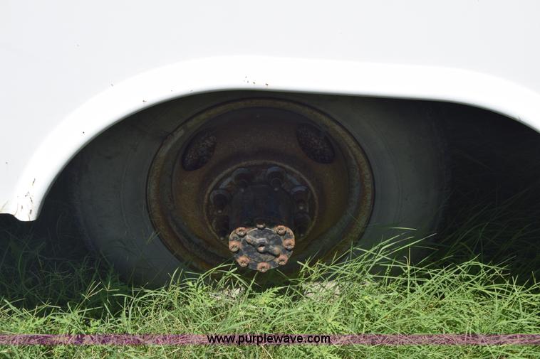 image for item K2984 1993 Ford F350 utility truck