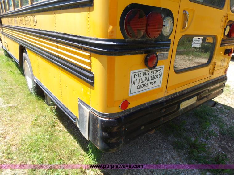 image for item K3141 1994 Ford B700 school bus