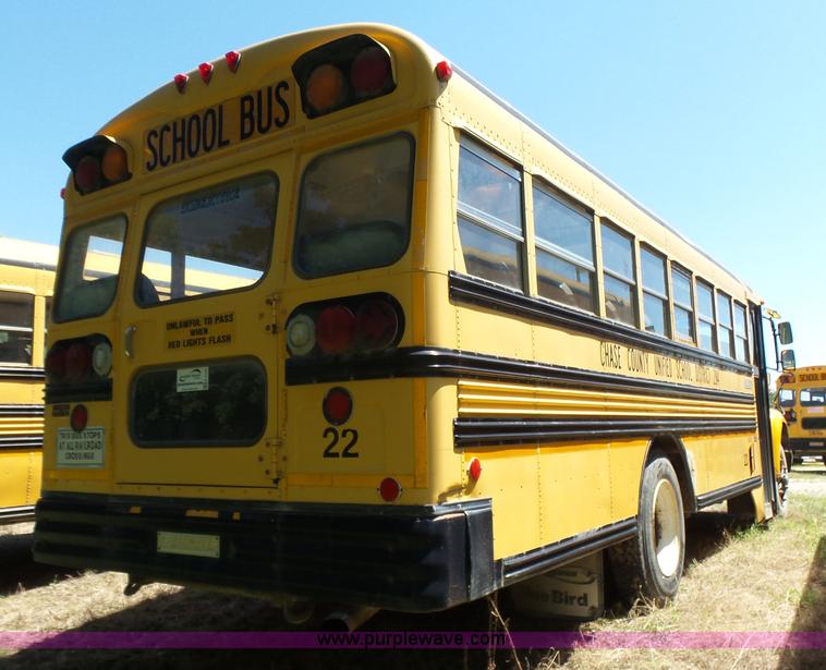 image for item K3144 1995 Ford B800 school bus