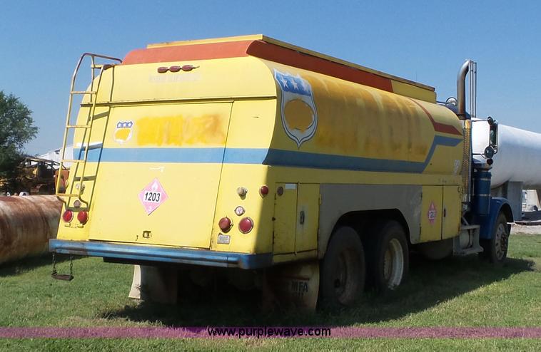 image for item K3480 1985 Freightliner fuel truck