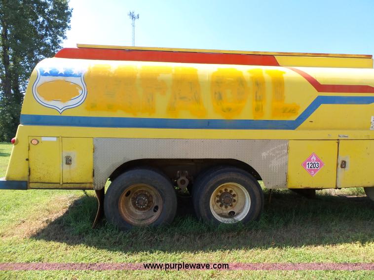 image for item K3480 1985 Freightliner fuel truck