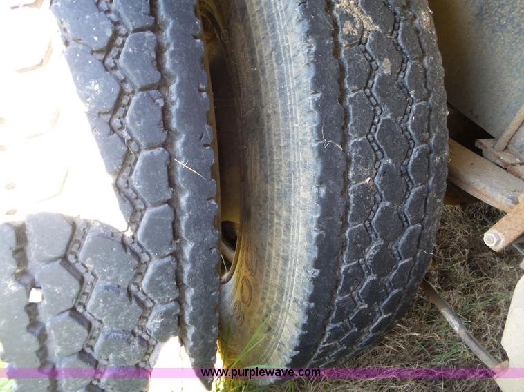 image for item K3480 1985 Freightliner fuel truck