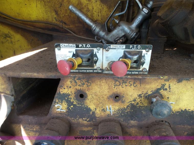 image for item K3480 1985 Freightliner fuel truck