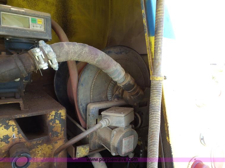 image for item K3480 1985 Freightliner fuel truck