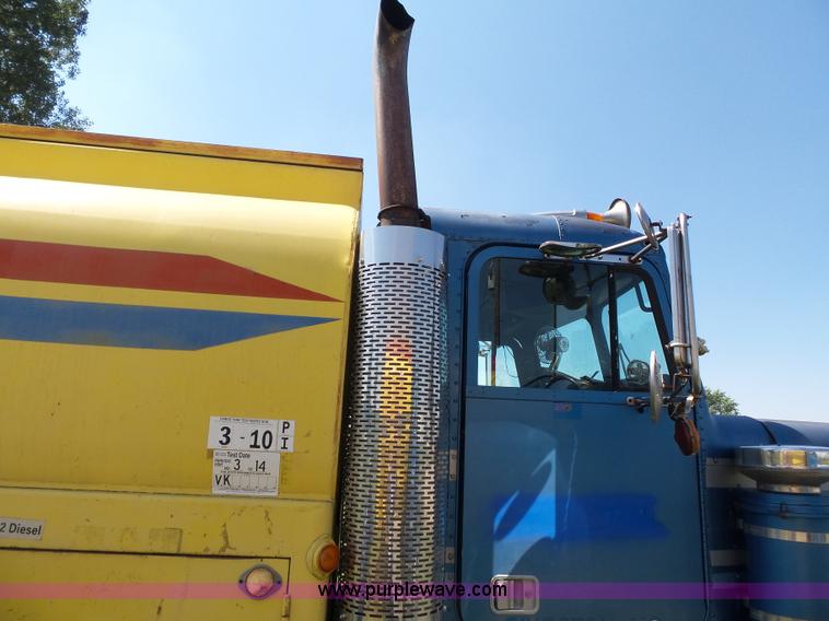 image for item K3480 1985 Freightliner fuel truck