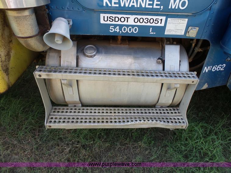 image for item K3480 1985 Freightliner fuel truck