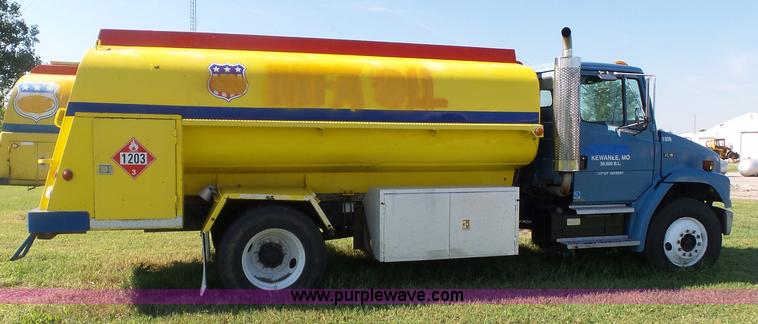 image for item K3481 2002 Freightliner FL70 fuel truck