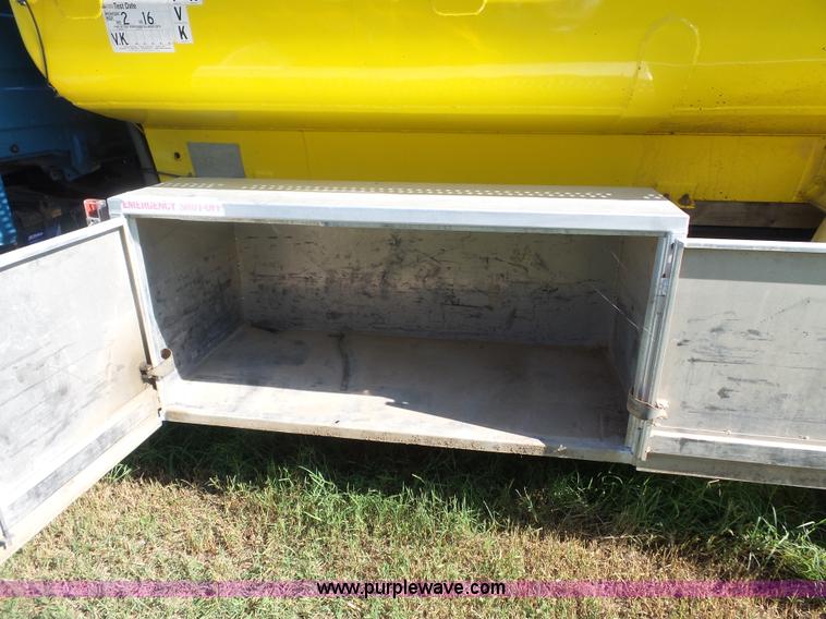 image for item K3481 2002 Freightliner FL70 fuel truck