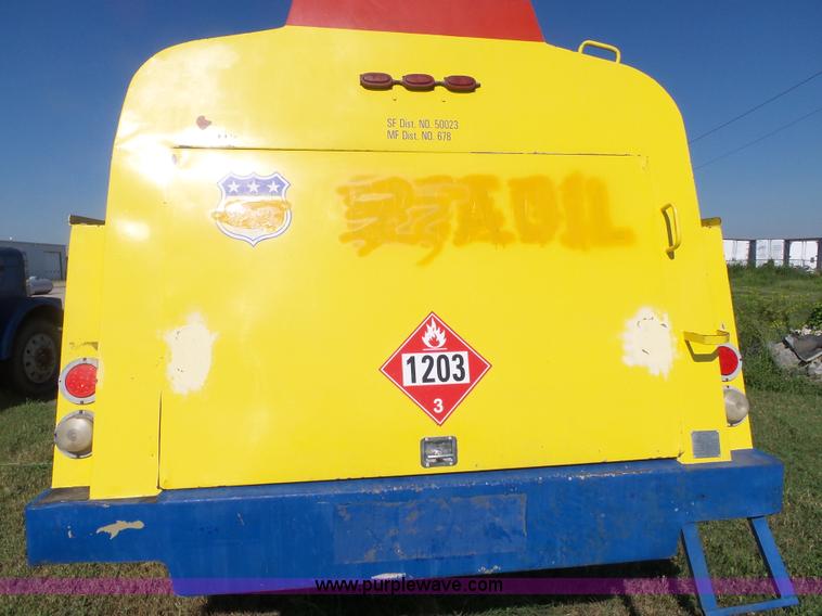 image for item K3481 2002 Freightliner FL70 fuel truck