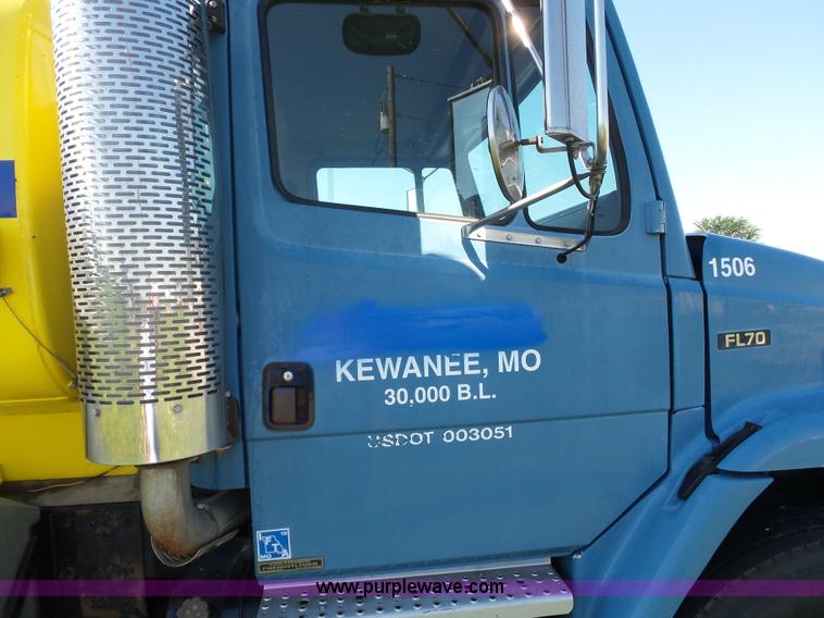 image for item K3481 2002 Freightliner FL70 fuel truck