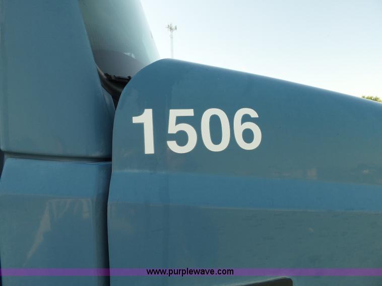 image for item K3481 2002 Freightliner FL70 fuel truck