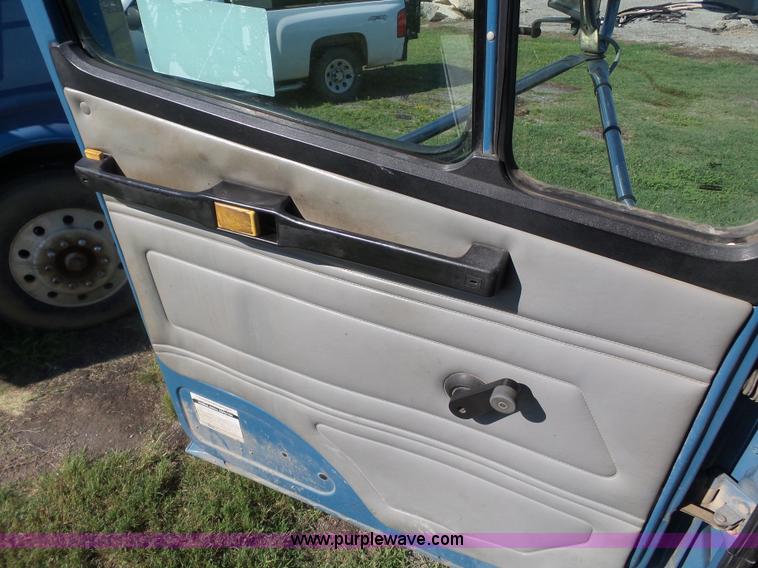 image for item K3481 2002 Freightliner FL70 fuel truck