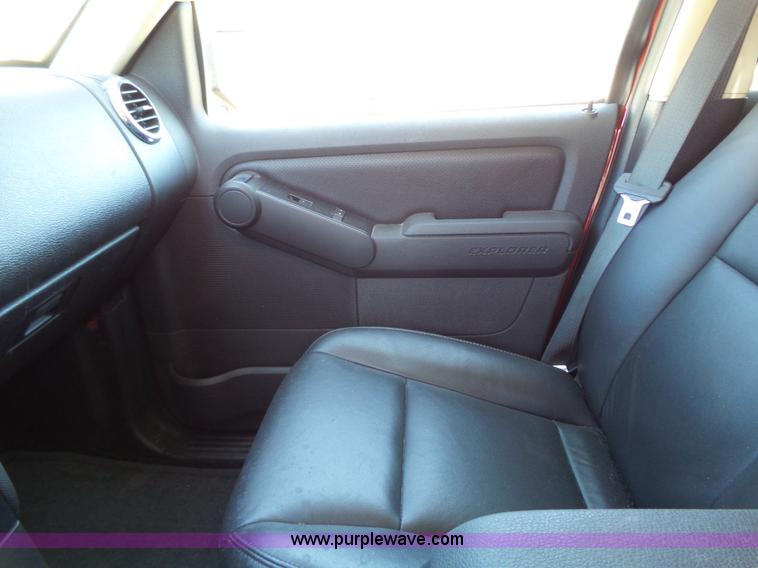 image for item K4696 2010 Ford Explorer SUV