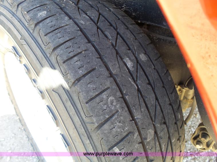 image for item K4696 2010 Ford Explorer SUV