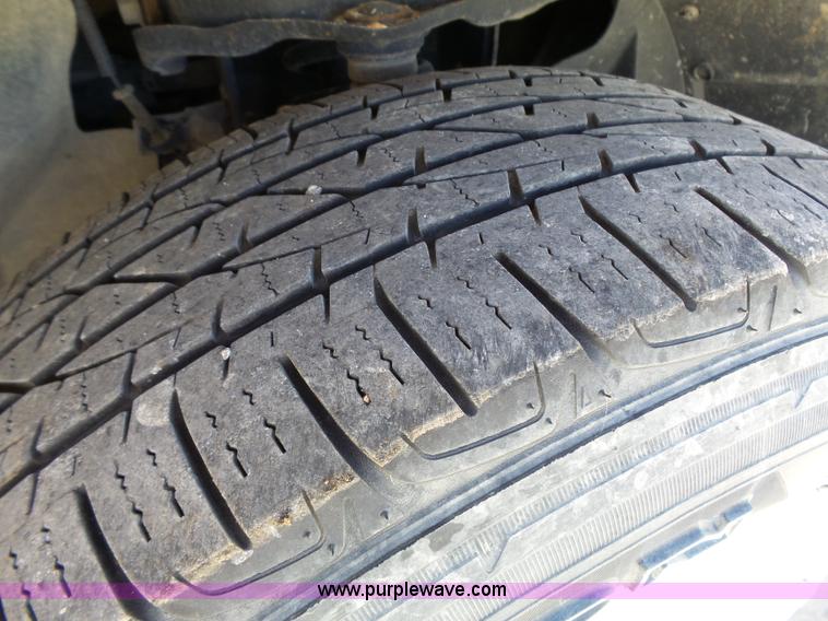 image for item K4696 2010 Ford Explorer SUV