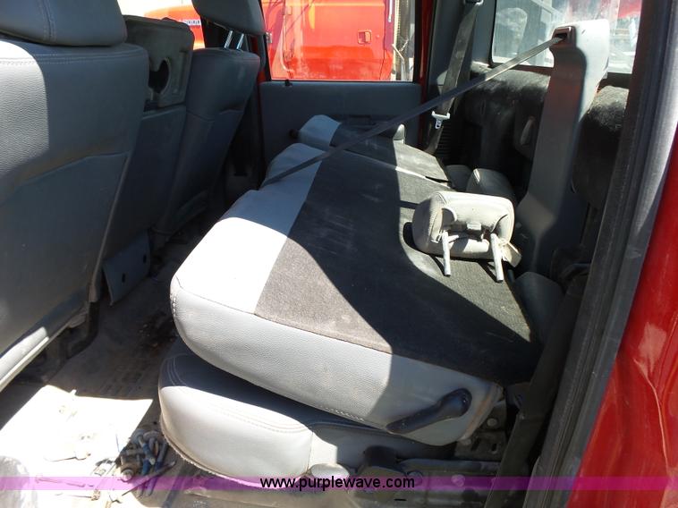 image for item K4703 2011 Ford F350 Super Duty Crew Cab pickup truck