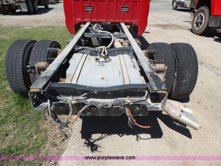 image for item K4703 2011 Ford F350 Super Duty Crew Cab pickup truck