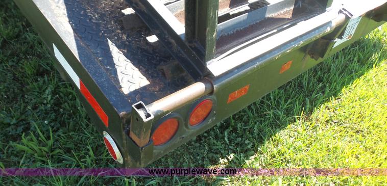 image for item K4733 1985 Rew G20D equipment trailer