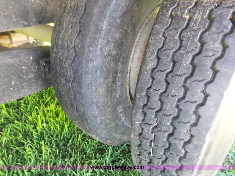 image for item K4733 1985 Rew G20D equipment trailer