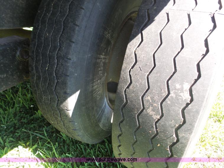 image for item K4733 1985 Rew G20D equipment trailer