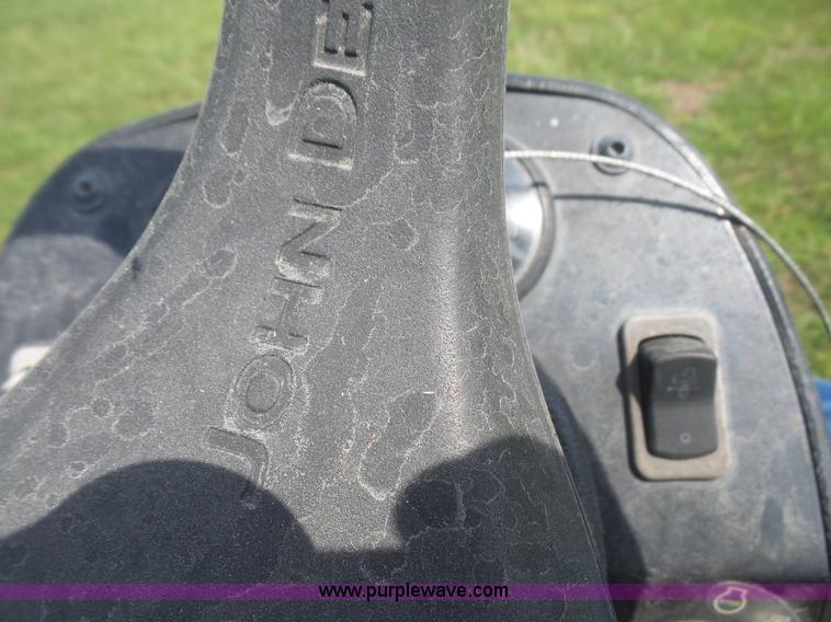 image for item K4740 2013 John Deere 1600 Series II lawn mower